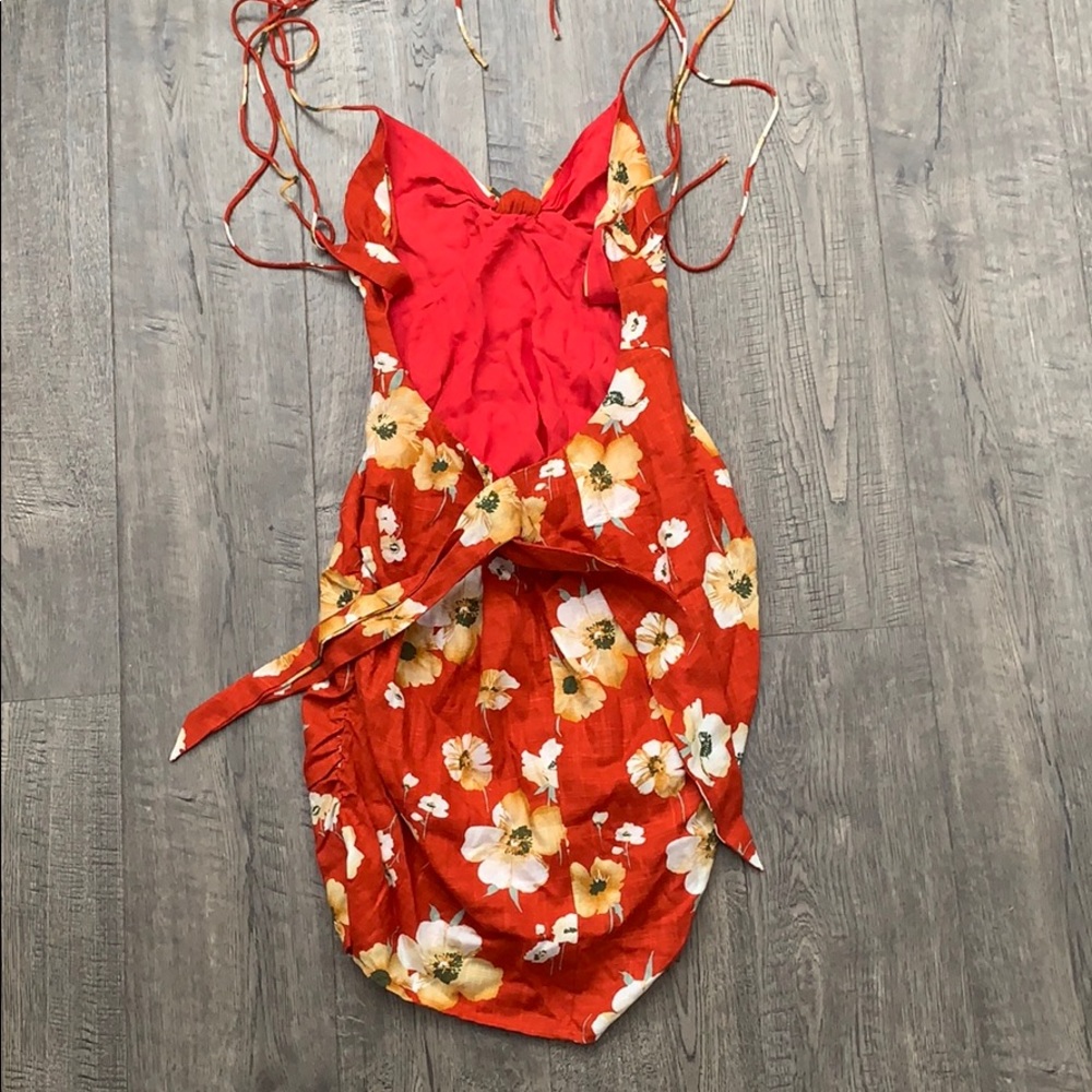 Dress - Picture 2 of 3